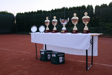 tenisový turnaj trofeje